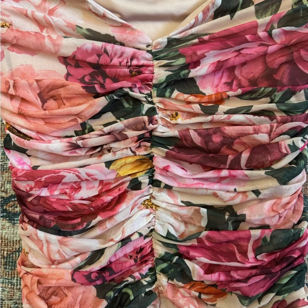 Express Floral Pink Bodysuit body contour ruched off the shoulder top size L - Picture 3 of 4